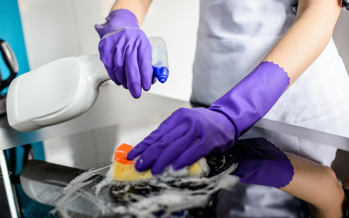 cleaning_chemicals_720x450